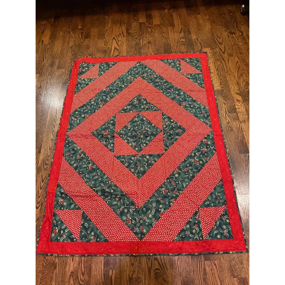 Small Christmas Quilt